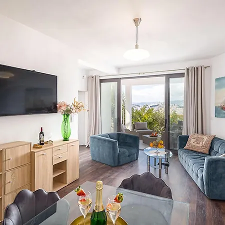 Beautiful In Tatil Evi Podstrana